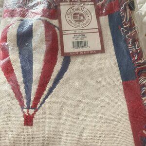 The Rug Barn Cotton Throw - Hot Air Balloons - Bright